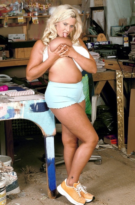 famous chubby people naked nice pictures
