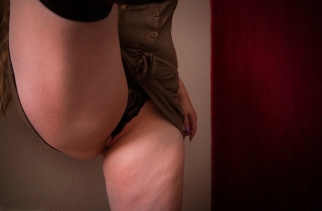 curvy blair williams enjoys deep fuck art porn picture