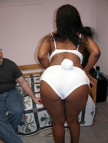 milf big ass loves getting bbc free nude picture