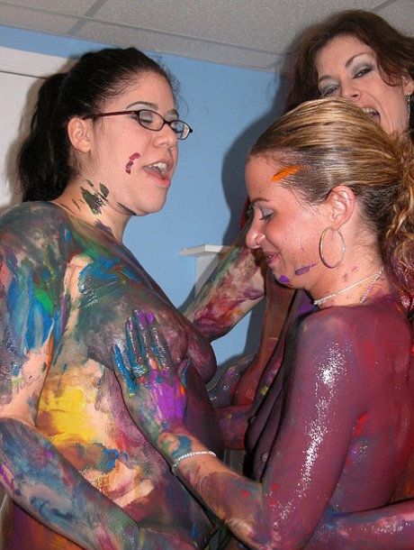 the thick erected cock delivers lots of orgasms to a immodest doxy adult gallery
