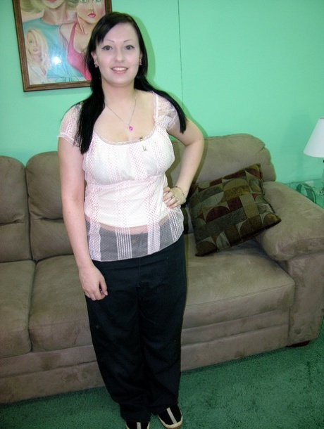 thick chicana hot naked pic