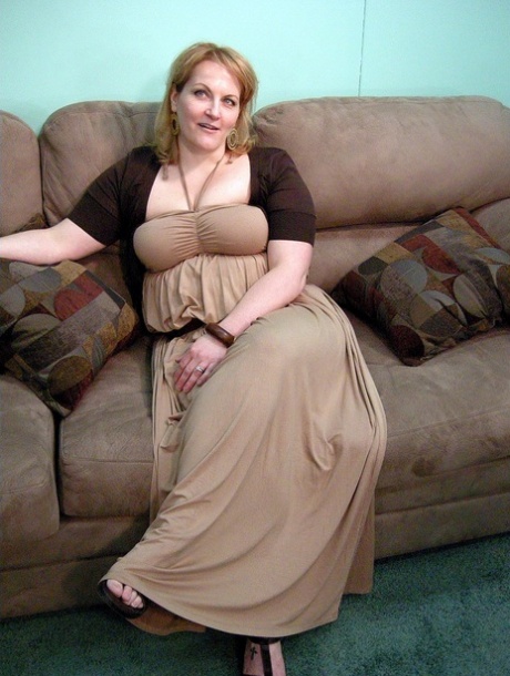 short chubby brunette massena ny hot sexy photo