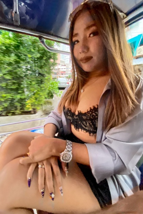 wild chubby cheeks whats that smell like free porn img