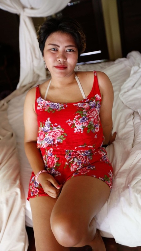 horny bbw giving head porno photos