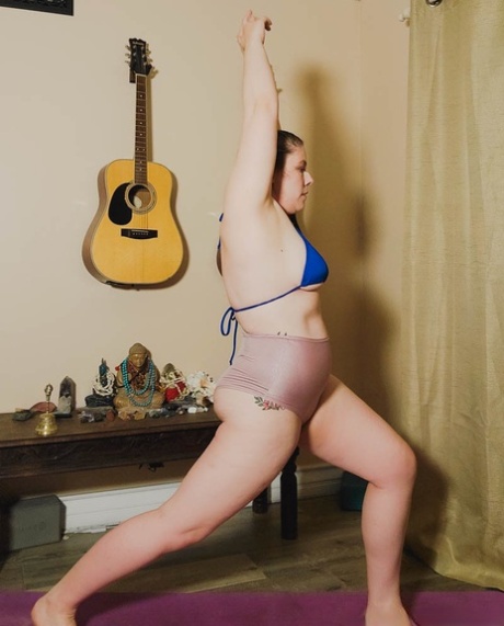 bbw candi riding creampie free nude galleries
