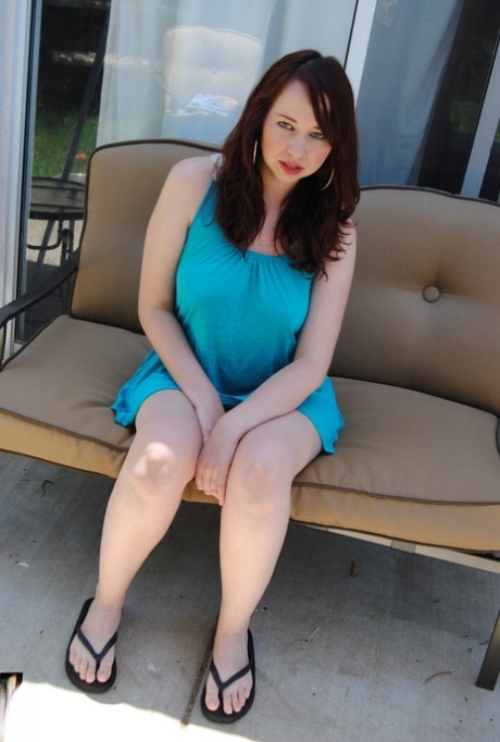 curvy virgin aza puzo is fucked for the first time free porn picture