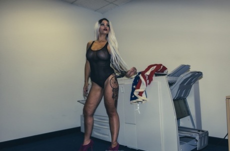 lesbian milf big ass big tit free sexy image