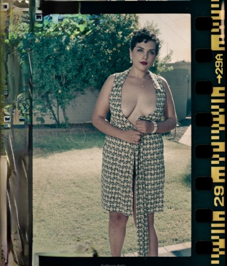 thick guerita sexy nude image