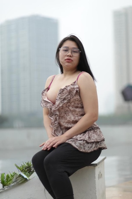 bbw with large boobs has cowgirl and missionary fuck on hot naked photo