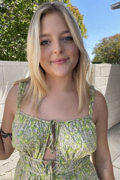 curvy teen pov beautiful porn pictures