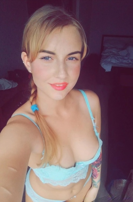 big ass girl gets fucked softly to her satisfaction xxx pictures
