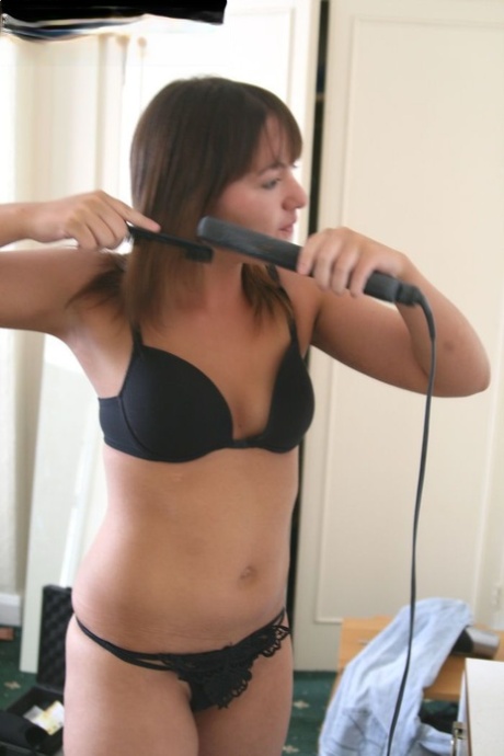 fat bubble butt top image