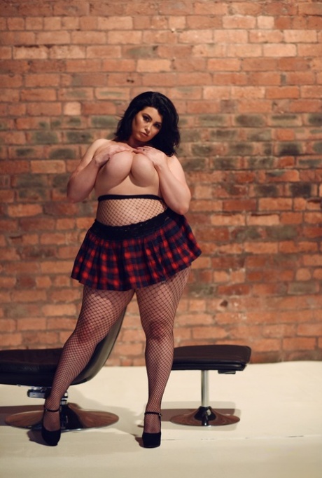 thick bosnian free sex pictures
