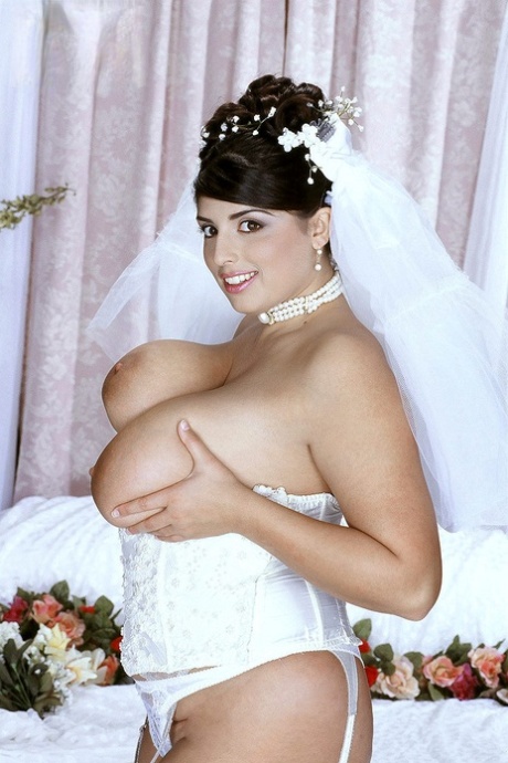 thick cock tiny girl pretty img