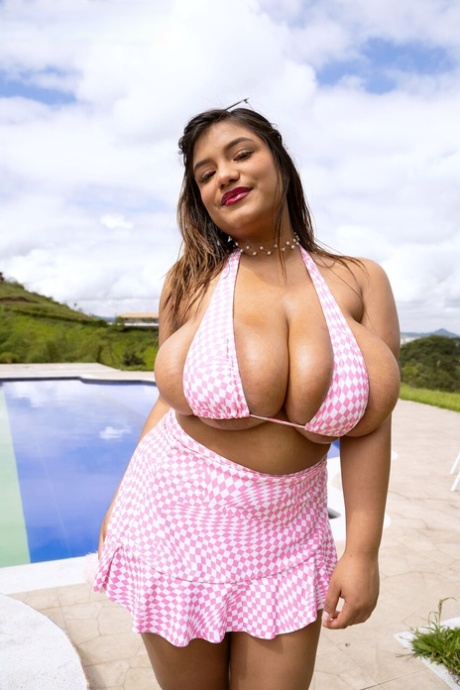 thick police woman beautiful nude image