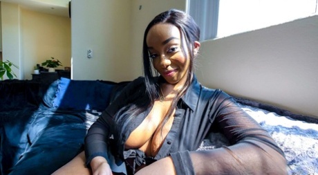 thick mexican aunt free nude img