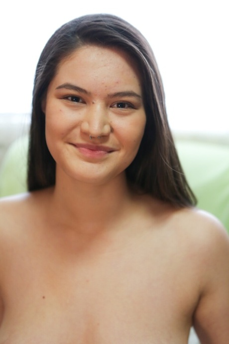 bbw rachel travis licks balls and takes nut hot nude photos