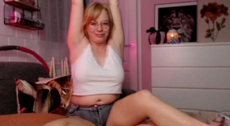 thick thighs wife wrestler art porn archive