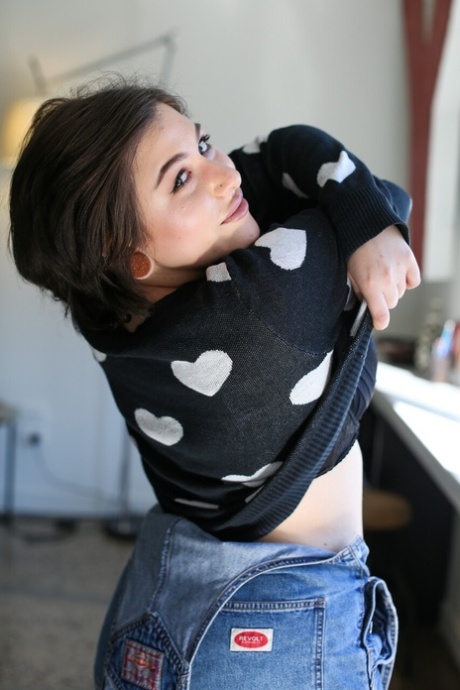 huge thick latina art porn photo