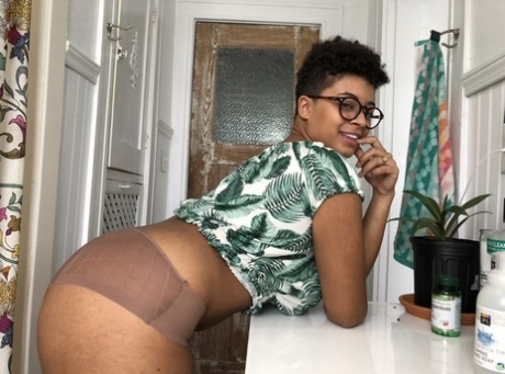 nude big ass pantyhose nice img