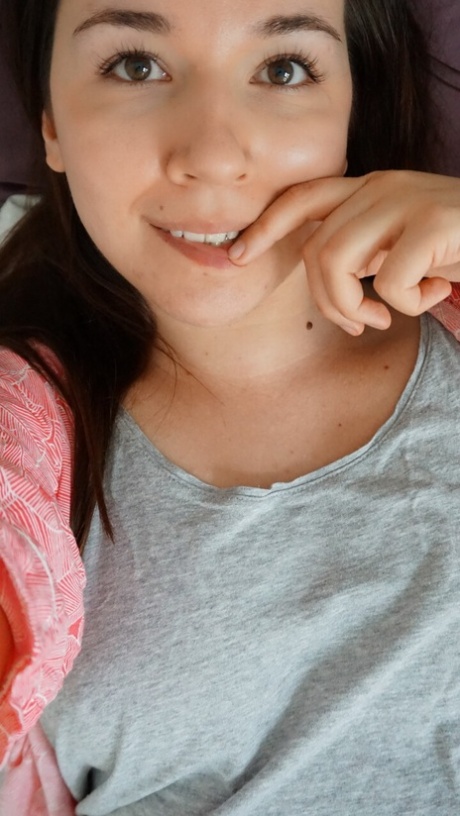 civata bbw masturbating to pornographic photo