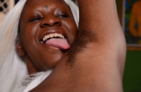 fat bhabhi free nude pic