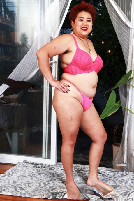 pride fell into a thick black stick [decensored] top pics