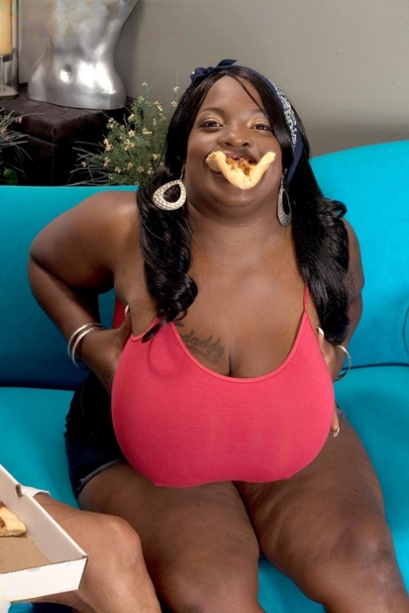 ebony bbw cross tattoo pornographic img