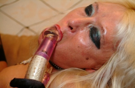 girl taking a fat shit hot porn archive