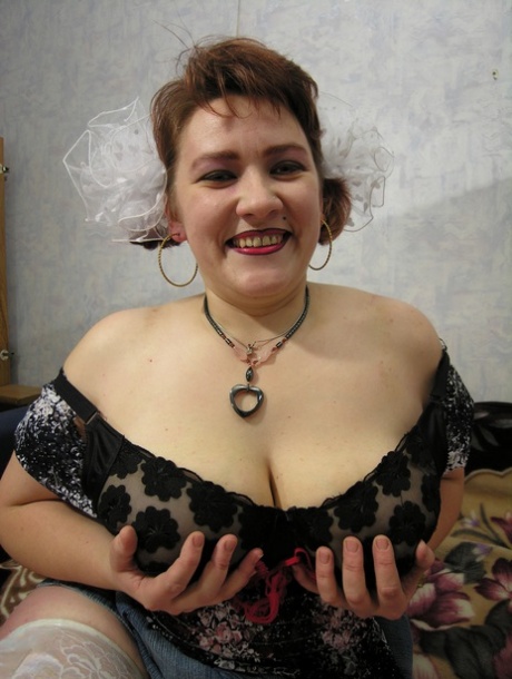 bbw belly rubbing adult gallery
